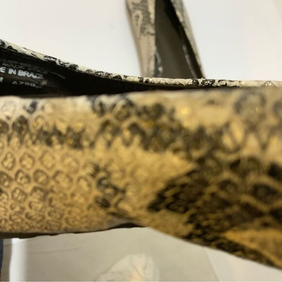 Tory Burch Snake Print Reva Cowhide Leather Flats 6.5 M - Picture 6 of 6